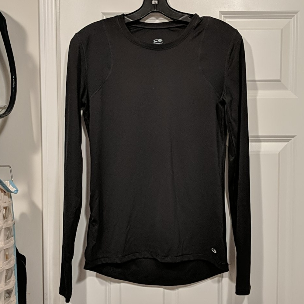 Women's long sleeve workout top